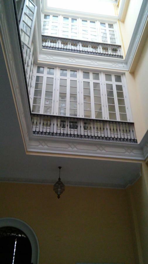 Luxurious 2 Bedroom Flat In A Historic Building Appartement Séville