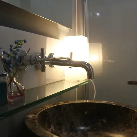 Luxurious 2 Bedroom Flat In A Historic Building Sewilla Zewnętrze zdjęcie