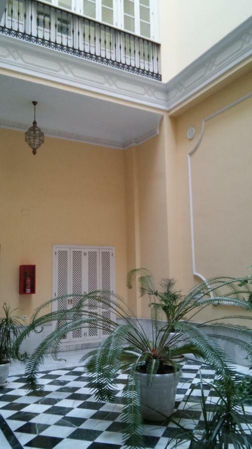 Luxurious 2 Bedroom Flat In A Historic Building Apartament *