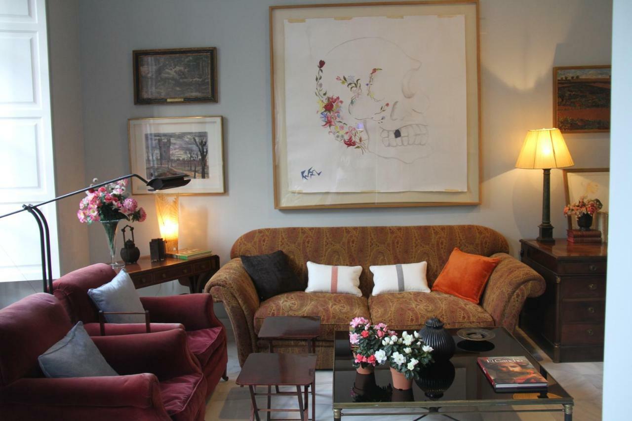 Luxurious 2 Bedroom Flat In A Historic Building * Sewilla